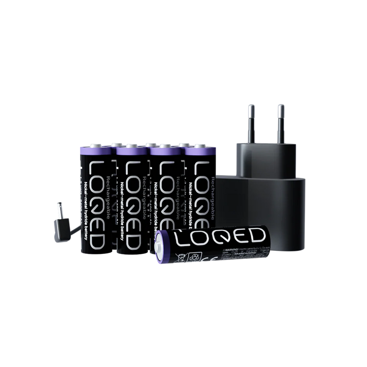 8 pilas AA recargables del LOQED Power Kit con autonomía de hasta 12 meses
