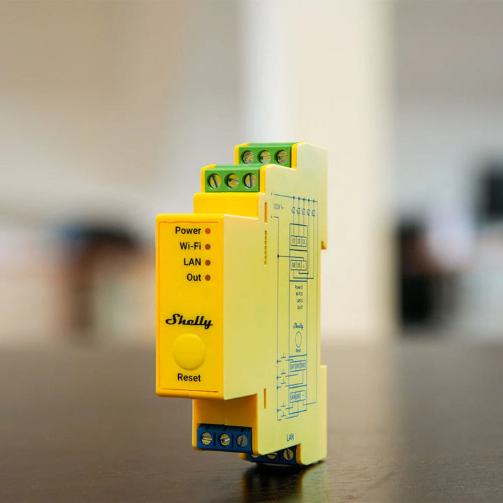 Shelly Pro RGBWW PM instalado armario eléctrico DIN