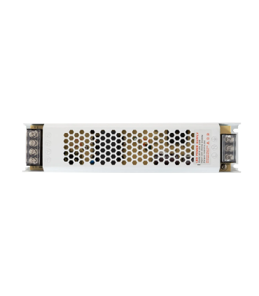 Fuente de alimentación de 24 V y 150 W incluida en el kit de tira LED
