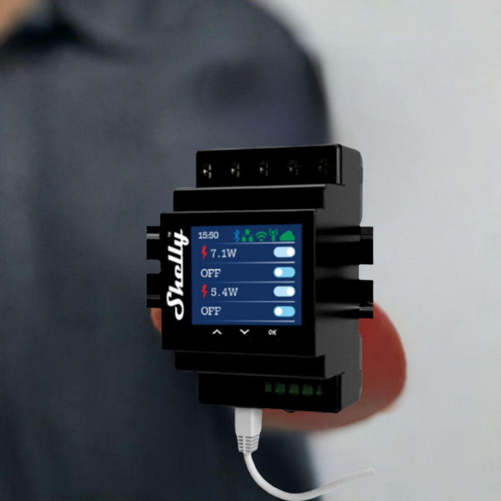 Shelly Pro 4PM v2 panel frontal pantalla color
